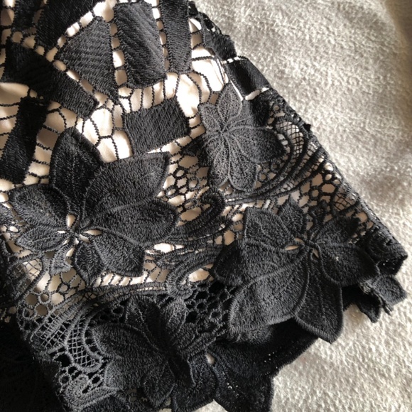 Xcape semi-formal dress size 18W - Picture 3 of 7